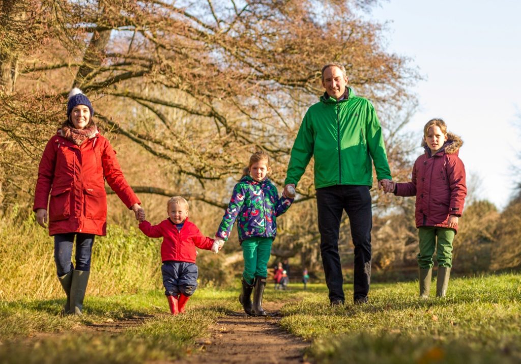 Smiley Day Photography late Autumn